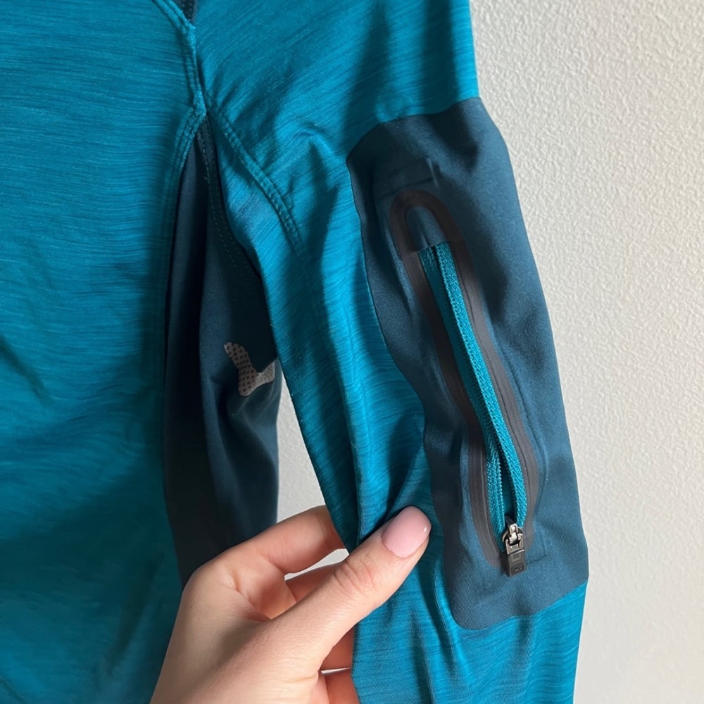 REI TOP - Picture 6 of 6